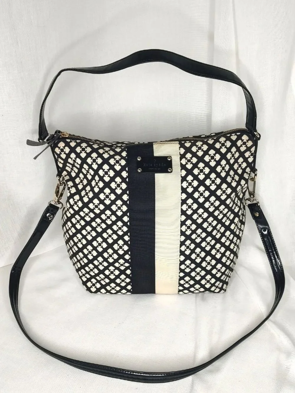 Kate Spade Classic Spade Mona Canvas Shoulder Bag in Black & Cream